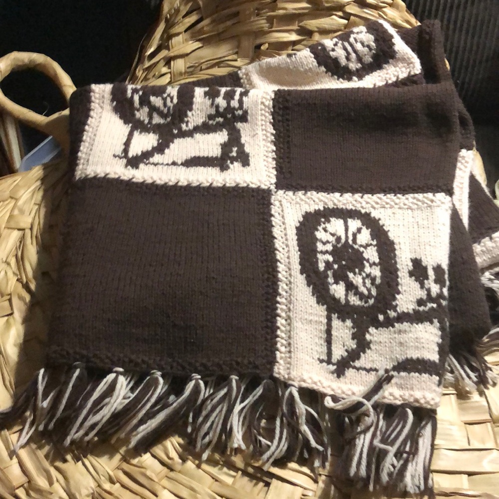 Beautiful vintage hand knit OOAK blanket